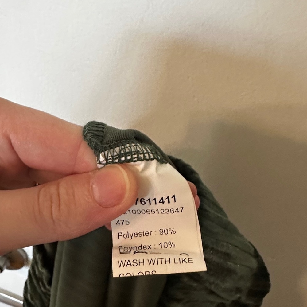 3/$10 🌼 SHEIN Velvet Ribbed Maternity Pants - Picture 6 of 7